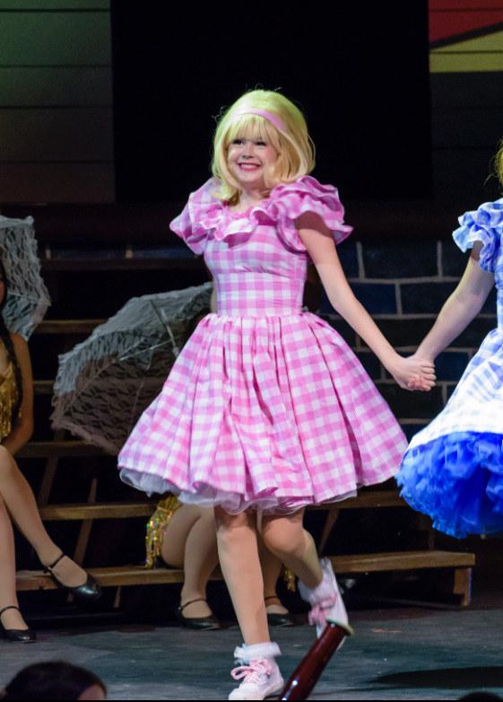Clara Neag as the Alabama Lamb in Big Fish